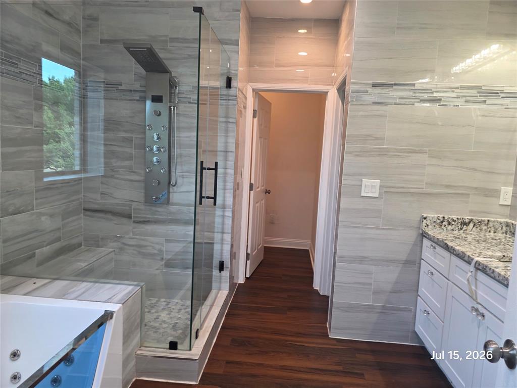 805 Norton Drive Property Photo 12