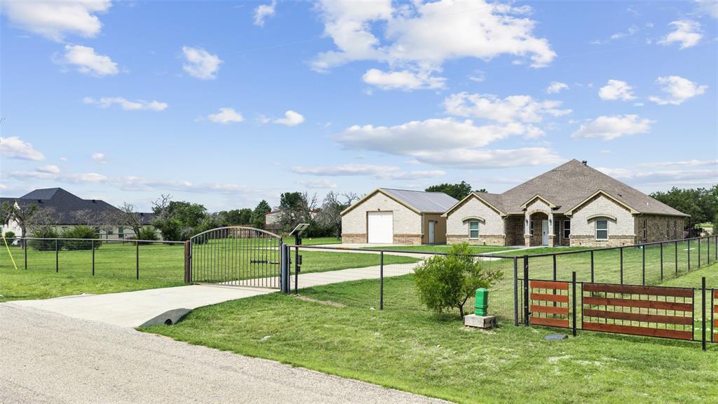 6797 Bridle Bit Trail Property Photo 3