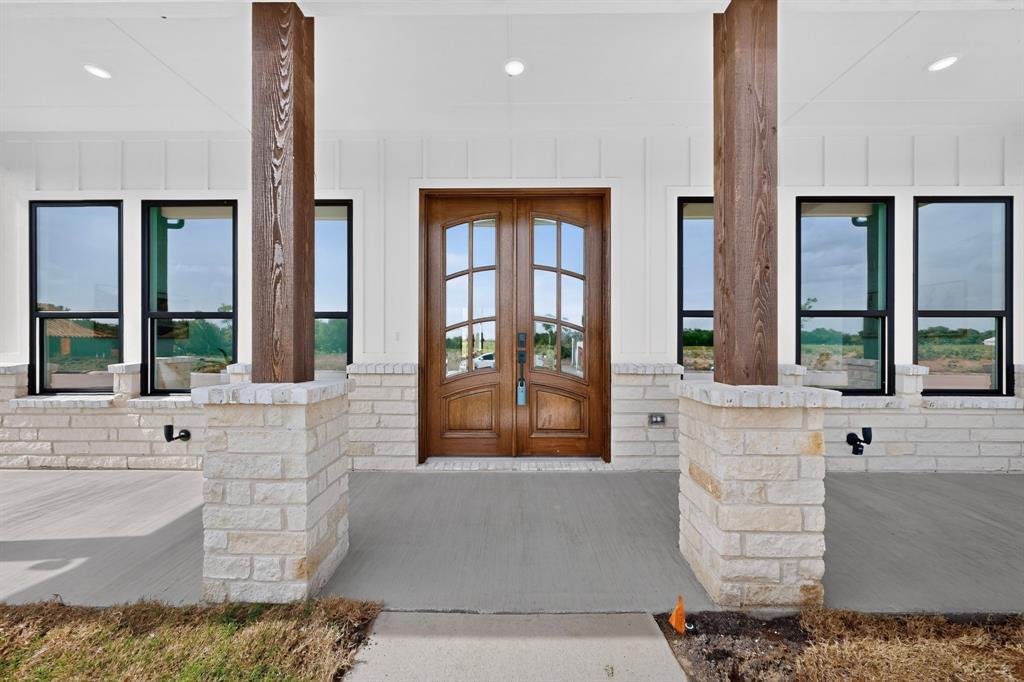 5330 Sunset Road Property Photo 6