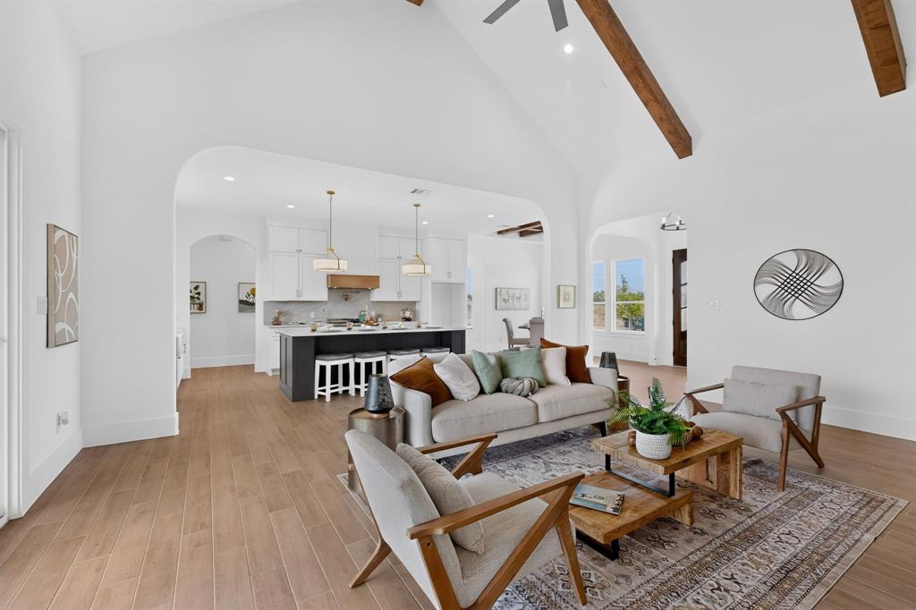 5330 Sunset Road Property Photo 8