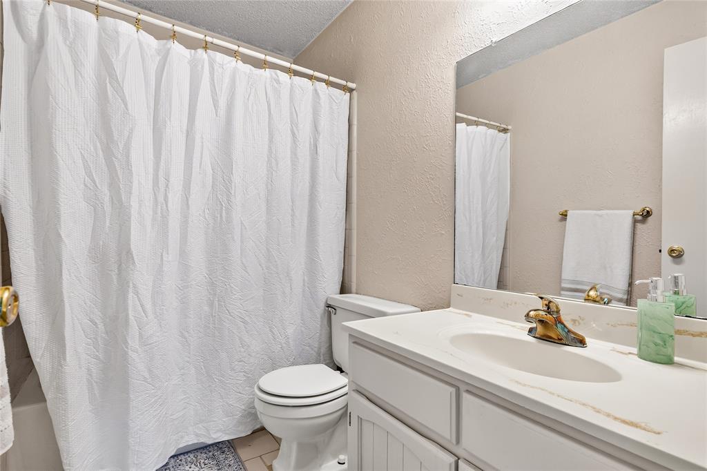 3302 Ivanhoe Lane Property Photo 30