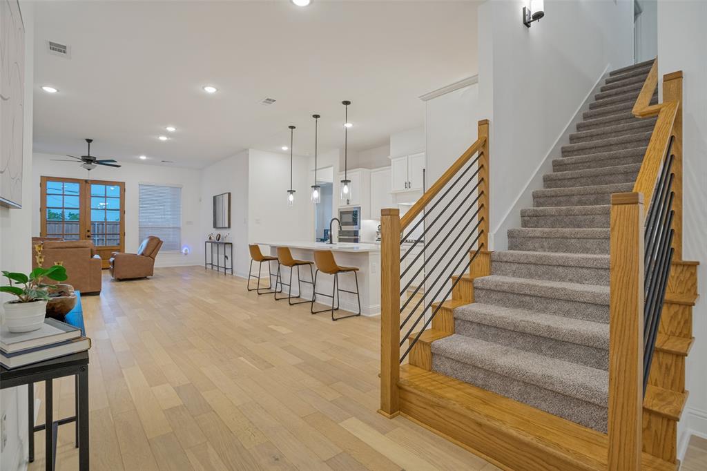 2208 Mercy Way Property Photo 4