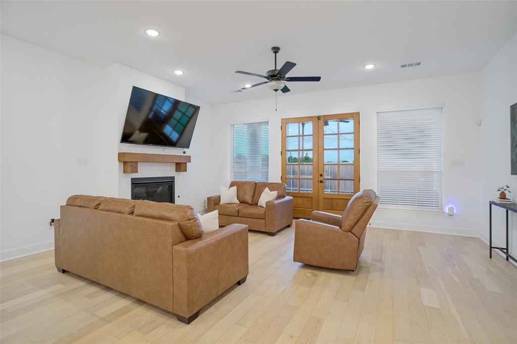 2208 Mercy Way Property Photo 11