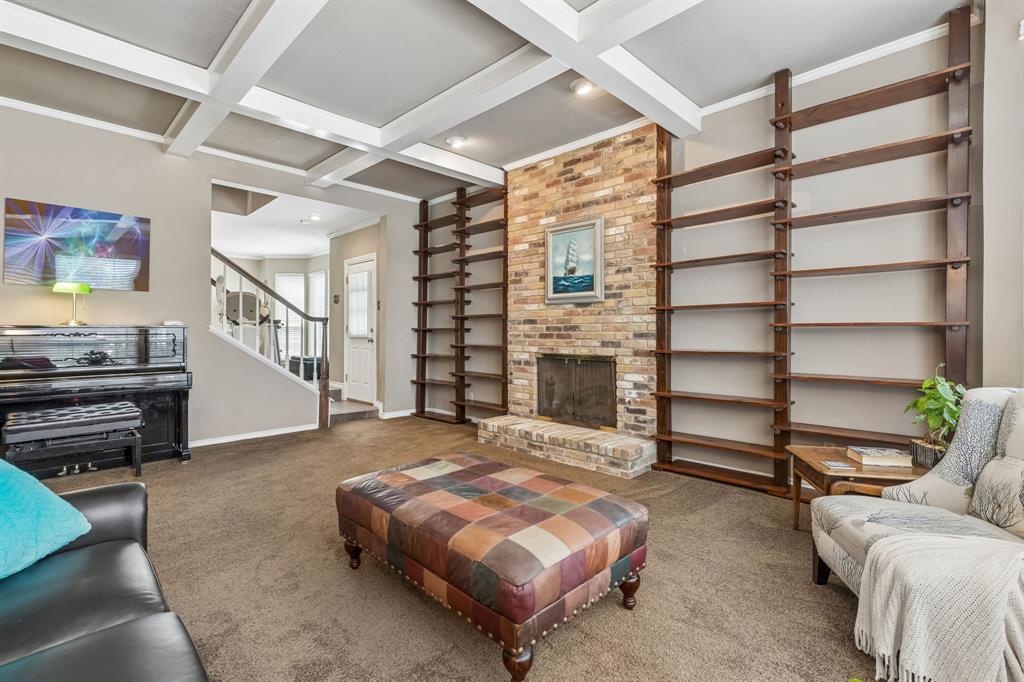 3101 Becky Court Property Photo 6