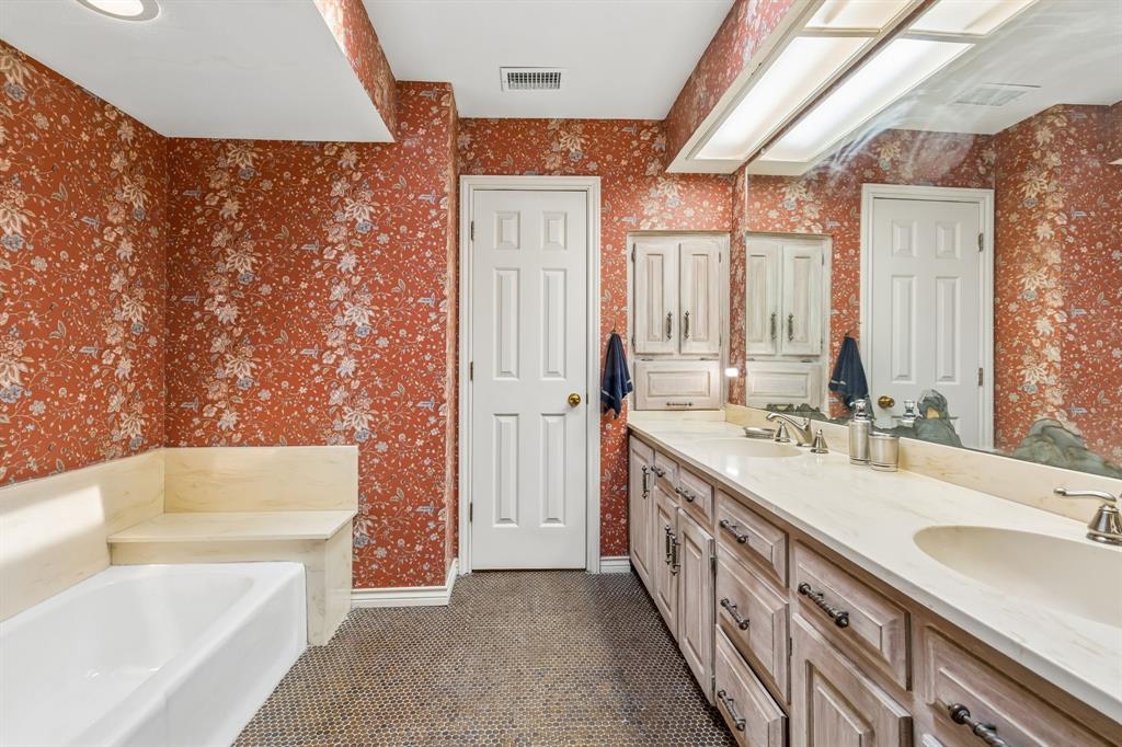 3101 Becky Court Property Photo 18