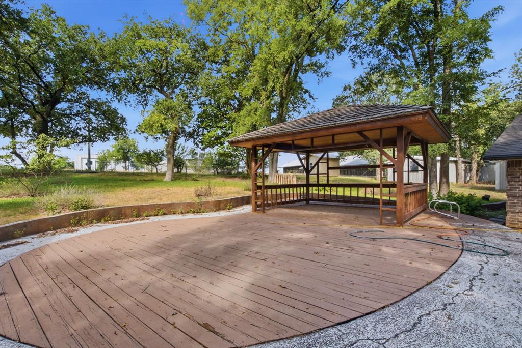 815 Fm 913 Property Photo 3