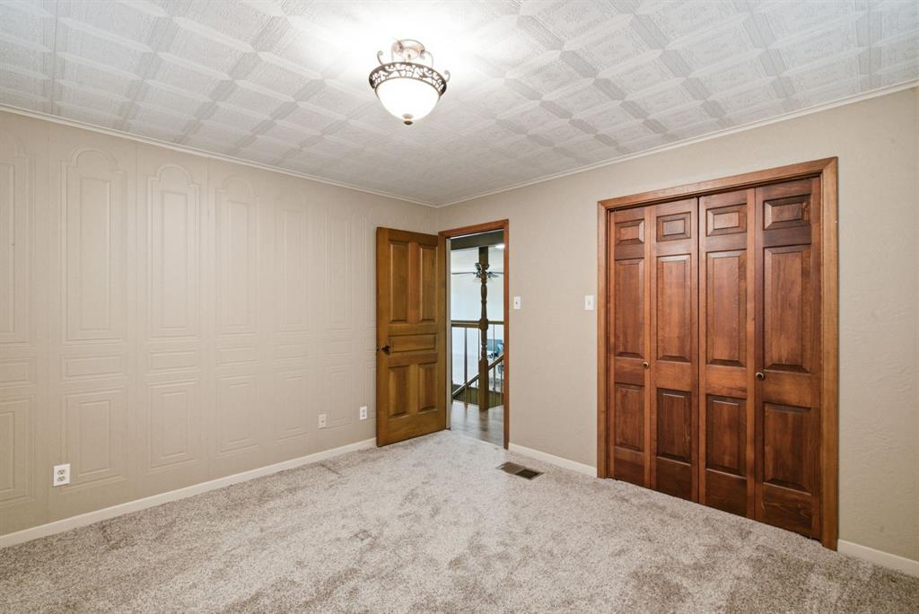 815 Fm 913 Property Photo 17