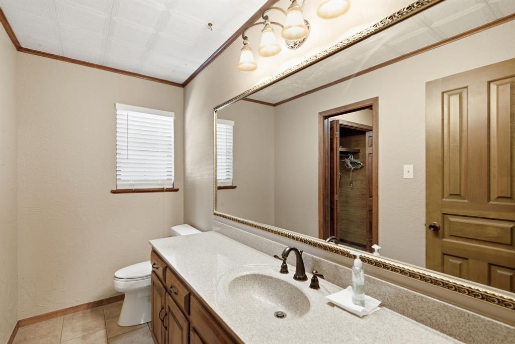 815 Fm 913 Property Photo 18