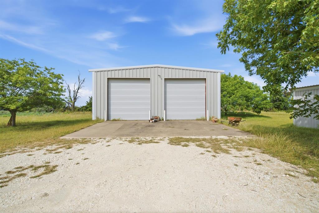 815 Fm 913 Property Photo 24