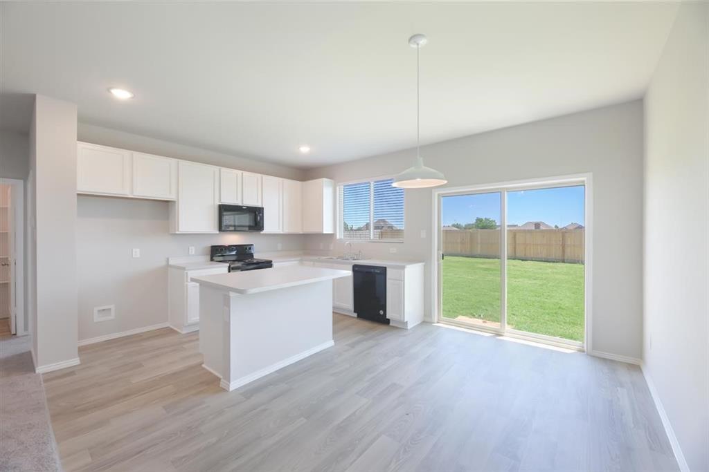 3136 Plumbago Property Photo 4
