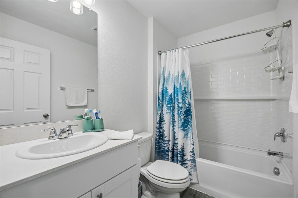 1633 Ackerly Drive Property Photo 5