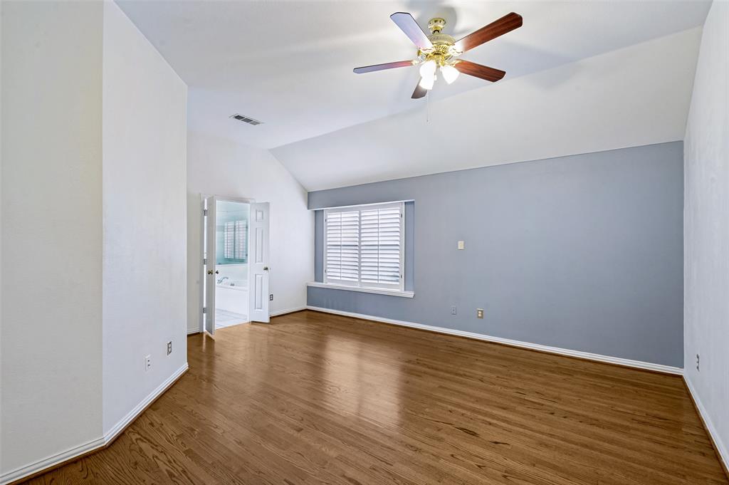 8012 Springmoss Drive Property Photo 13