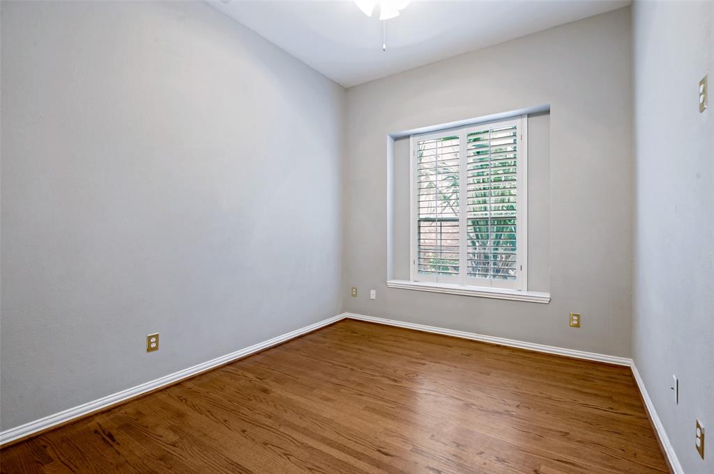 8012 Springmoss Drive Property Photo 21