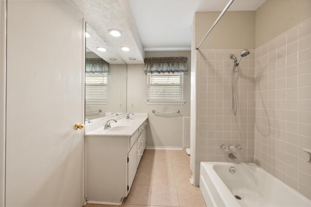 1104 Arlena Drive Property Photo 18