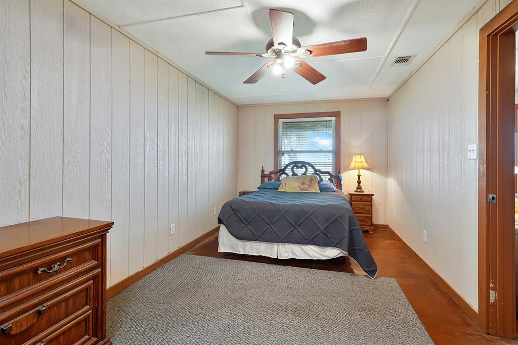 1010 County Road 382 Property Photo 16