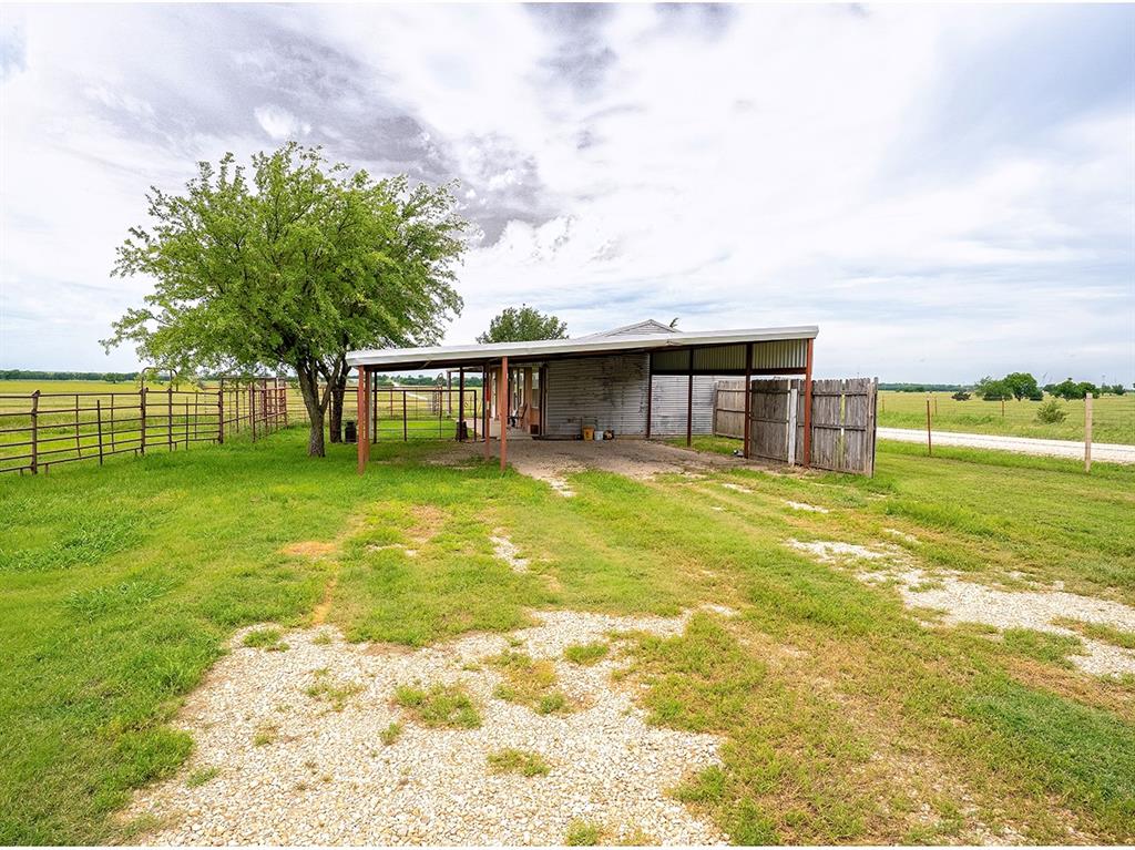 1010 County Road 382 Property Photo 20