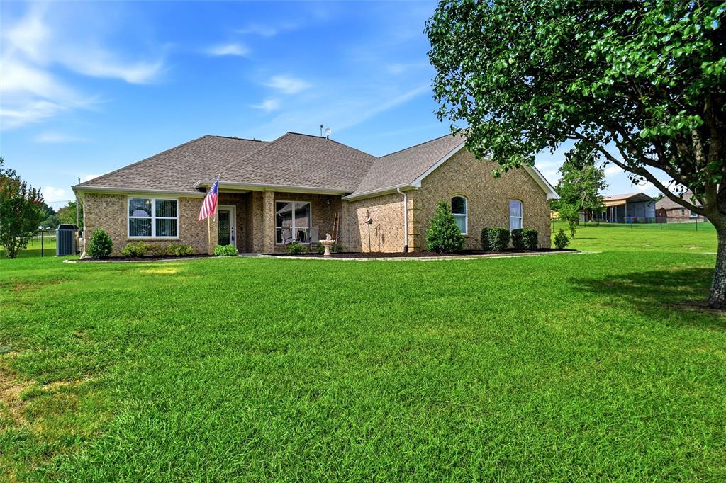 114 Bolivar Drive Property Photo 1
