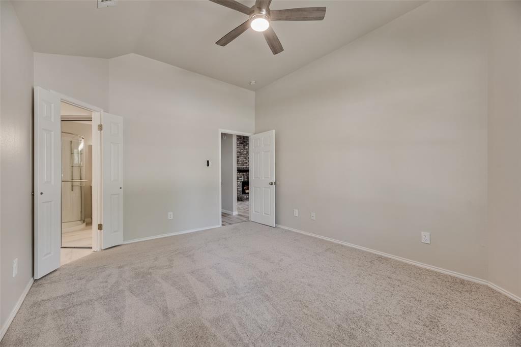 654 Spring Street Property Photo 17