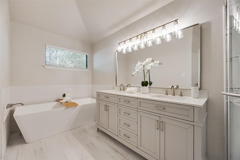 654 Spring Street Property Photo 18