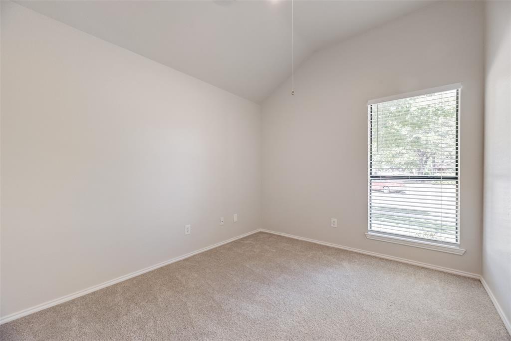 654 Spring Street Property Photo 22