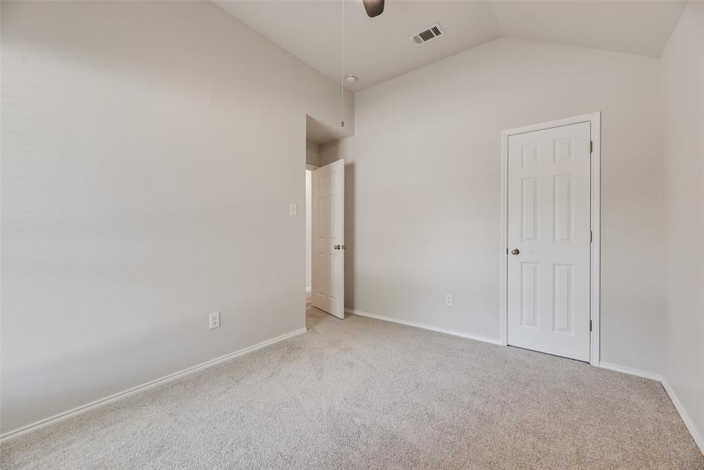 654 Spring Street Property Photo 23