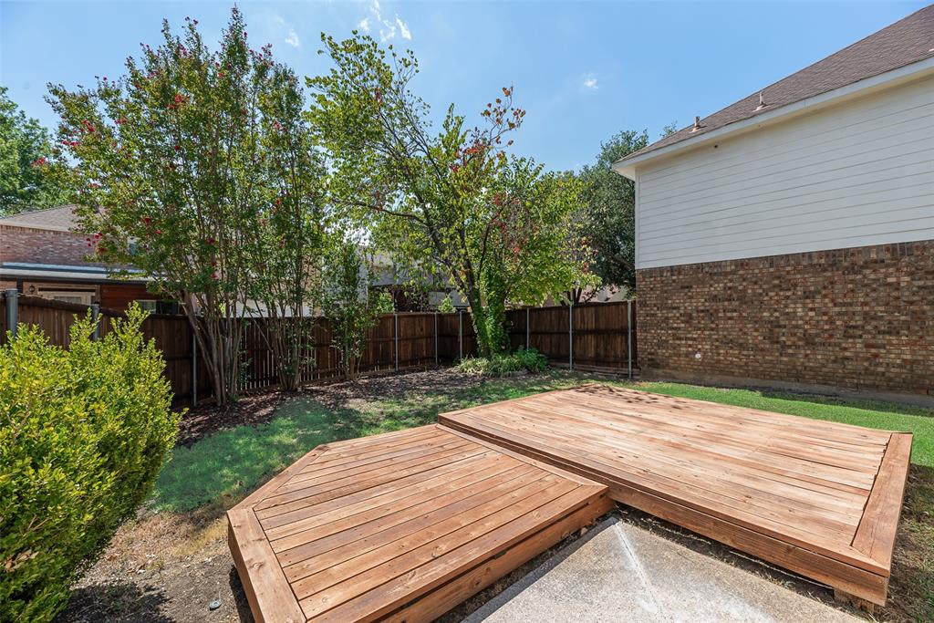 654 Spring Street Property Photo 29