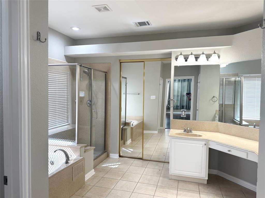 806 Cascades Drive Property Photo 19