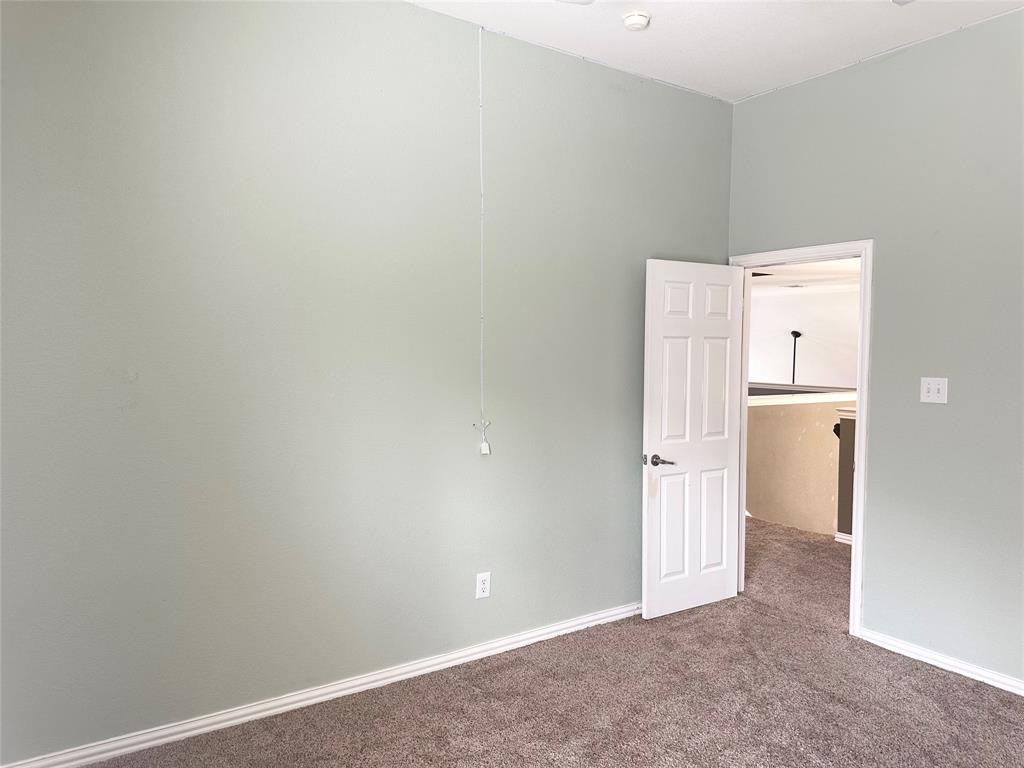 806 Cascades Drive Property Photo 31