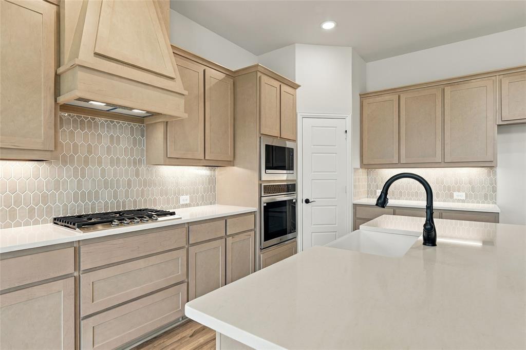 1414 Colorado Road Property Photo 3