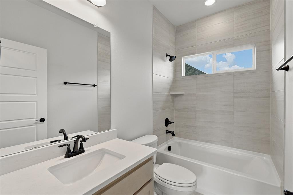 1414 Colorado Road Property Photo 28