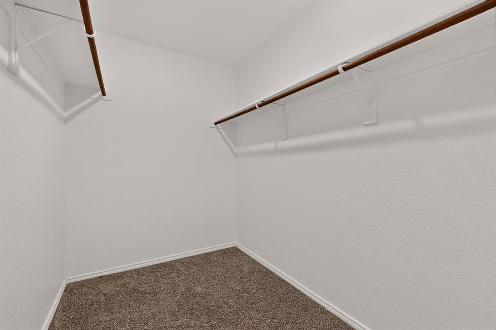 6009 Driscoll Lane Property Photo 22