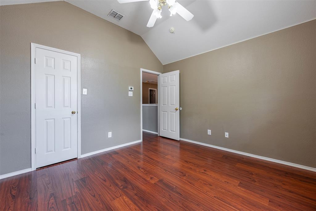 1209 Crabtree Street Property Photo 13