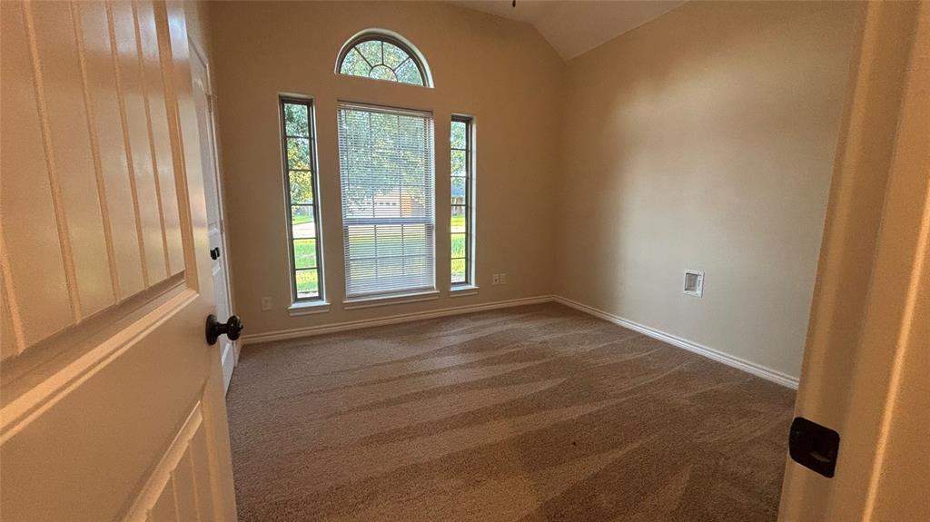 6 Starview Drive Property Photo 12