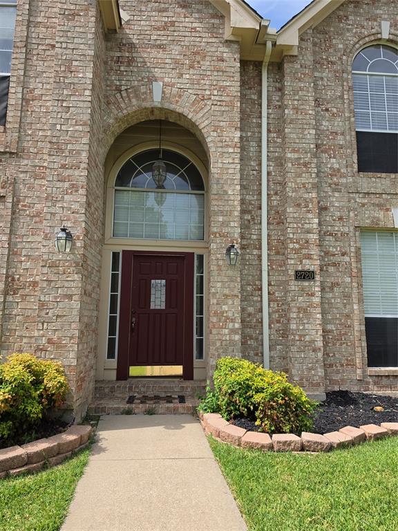 2720 Springhill Drive Property Photo 7