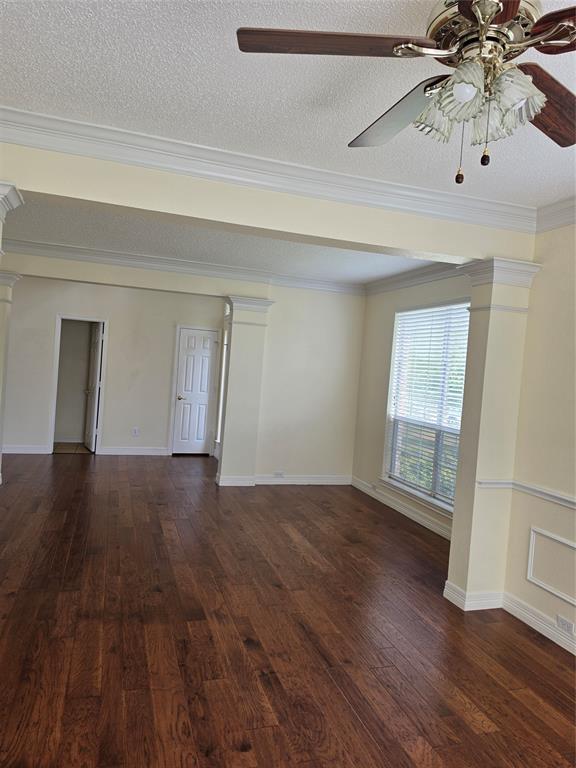 2720 Springhill Drive Property Photo 13