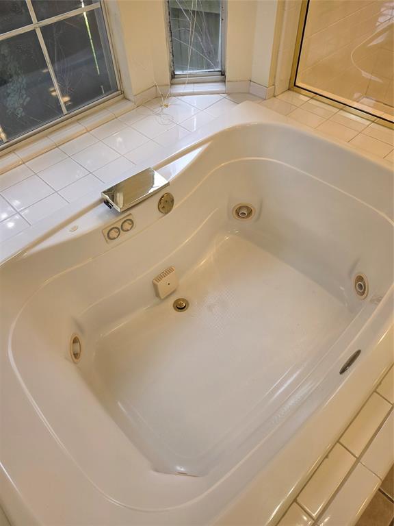 2720 Springhill Drive Property Photo 32