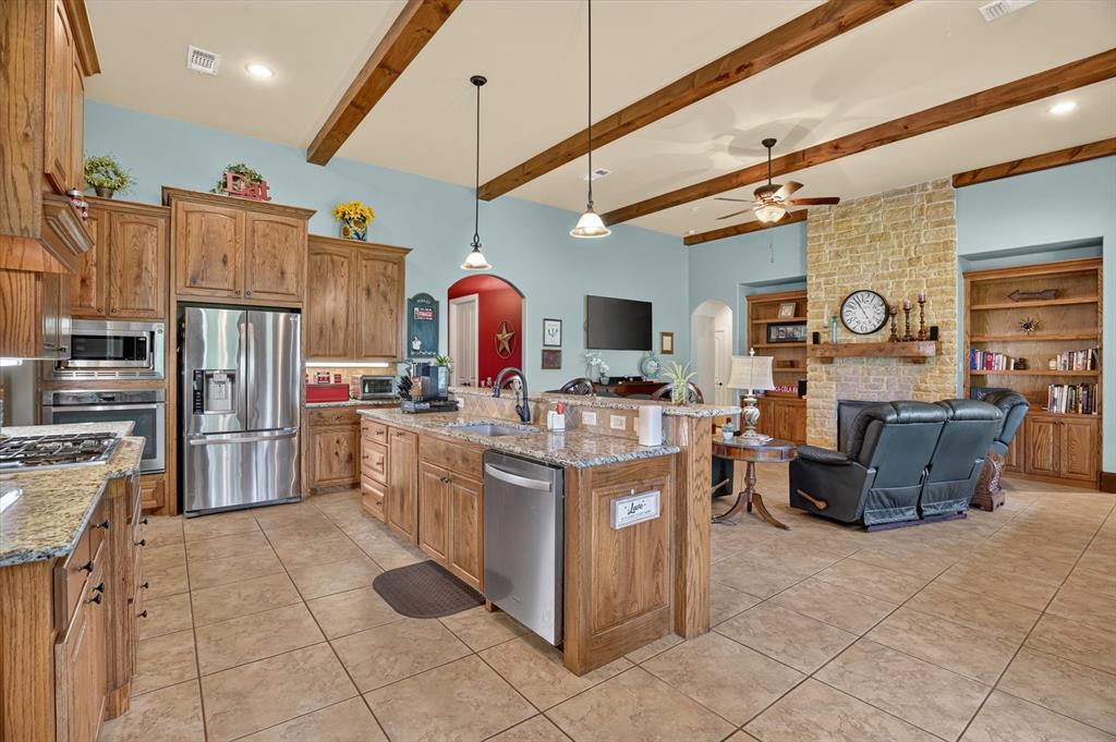 3545 Abes Landing Drive Property Photo 5
