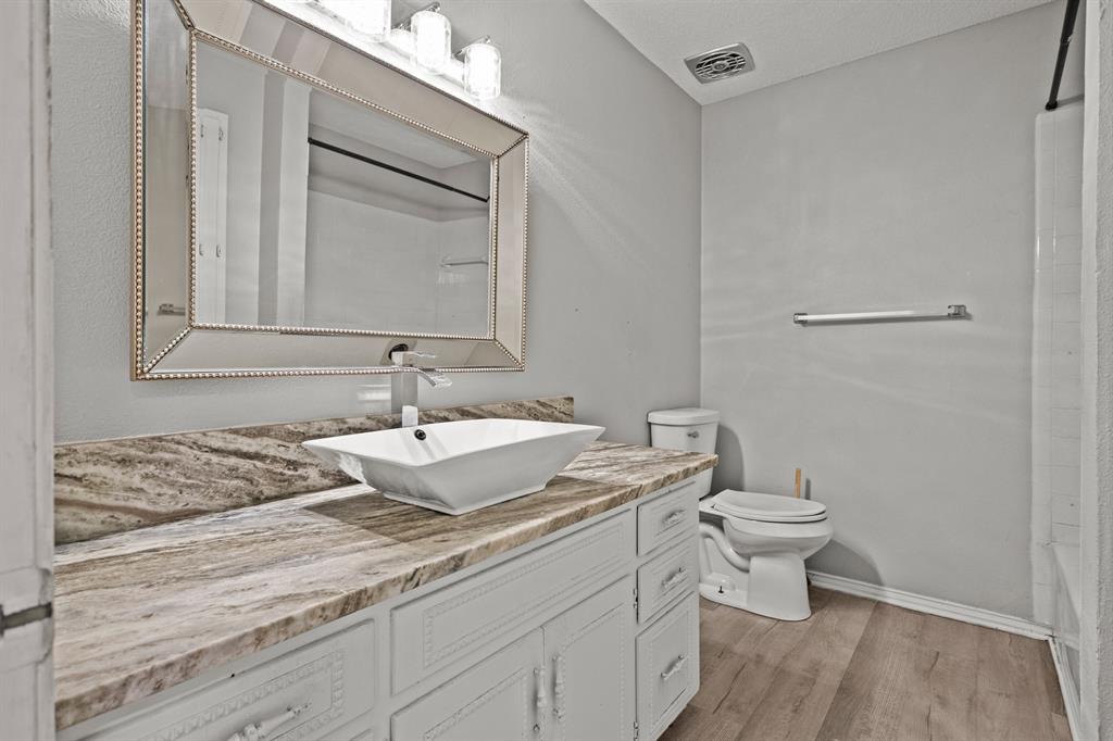 105 Kent Drive Property Photo 14