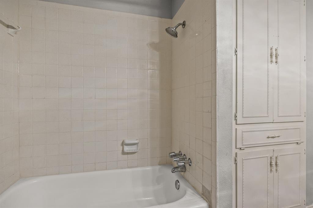 105 Kent Drive Property Photo 15