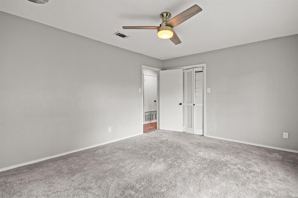 105 Kent Drive Property Photo 17
