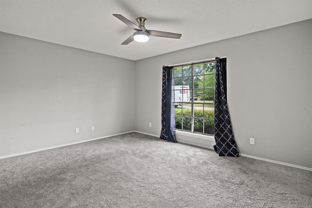 105 Kent Drive Property Photo 18