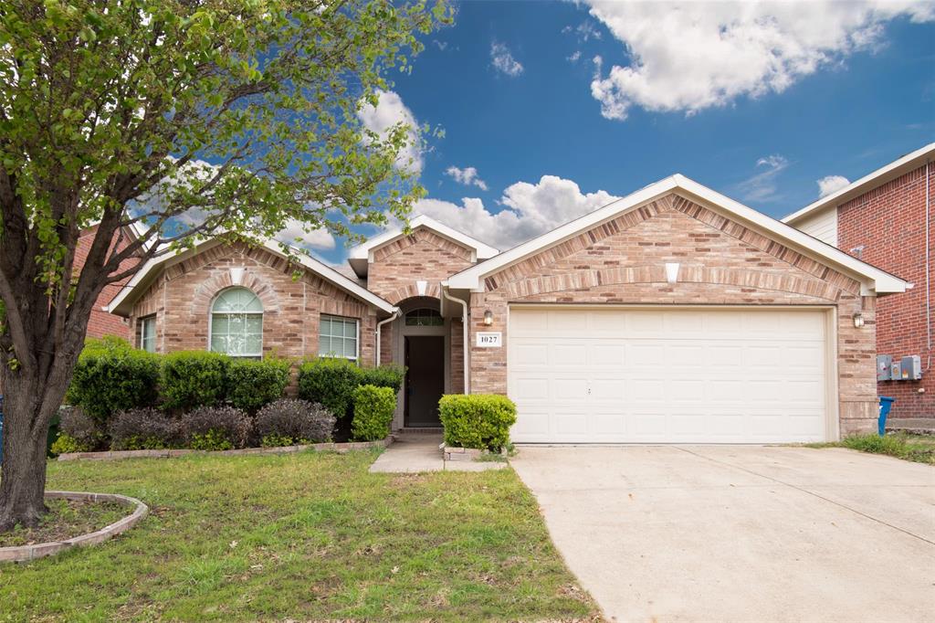 1027 Shackelford Lane Property Photo 1