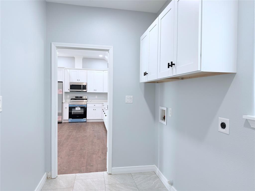 449 Cypress Street Property Photo 12