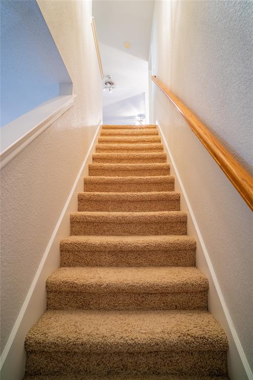 6100 Horse Trap Drive Property Photo 10