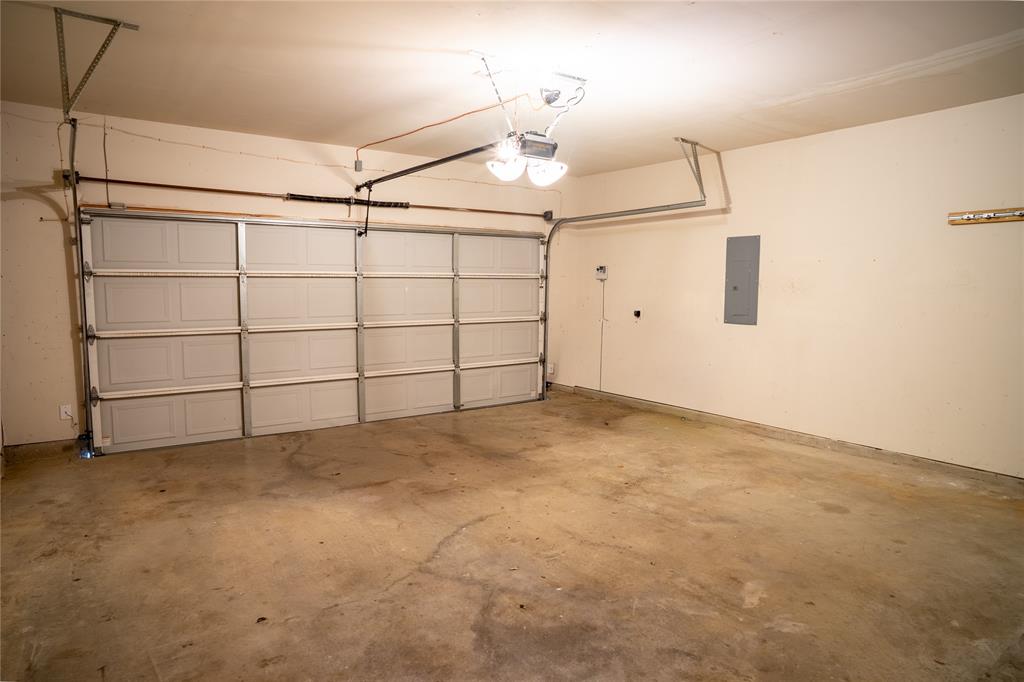 6100 Horse Trap Drive Property Photo 22