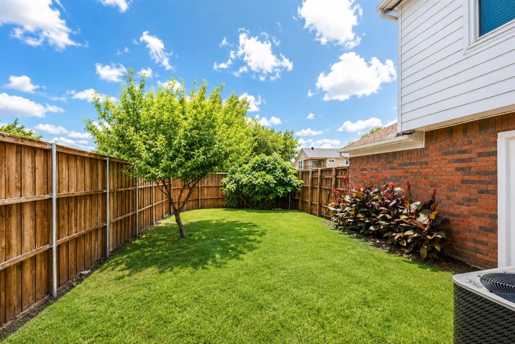 4201 Phoenix Property Photo 3
