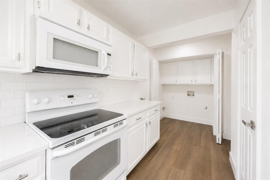 4201 Phoenix Property Photo 16