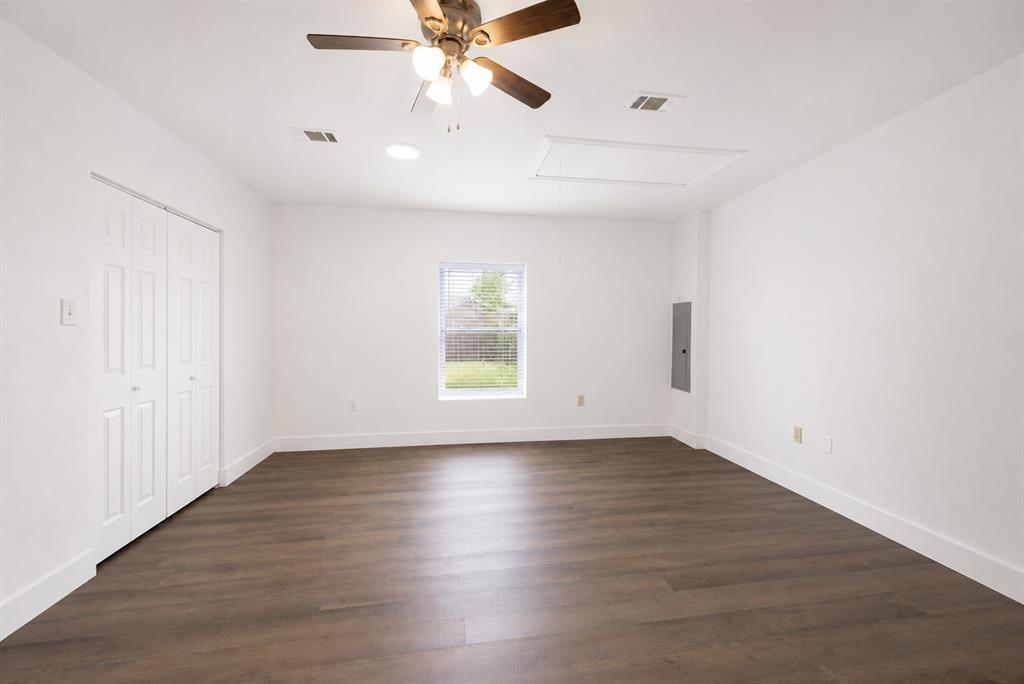 4201 Phoenix Property Photo 18