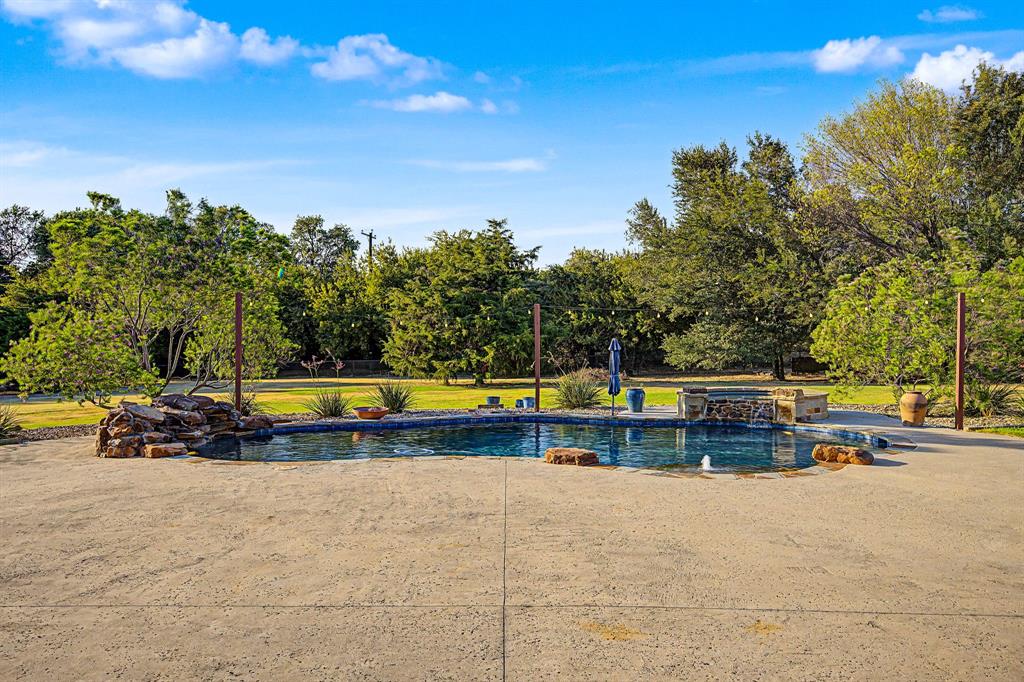 110 Aurora Lights Trail Property Photo 39