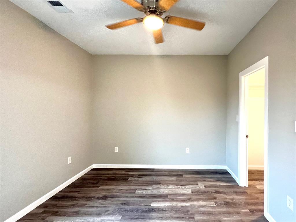22060 Flanagan Circle B Property Photo 10